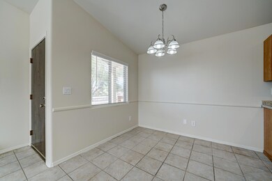 611 S Main-9