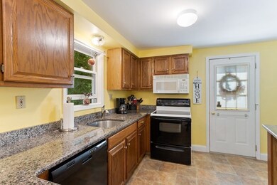 42 Deacon St unit 42, Northborough, MA 01532 - photo 6