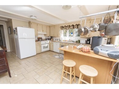 7 Lincoln Rd, Newton, NH 03858 - photo 6