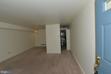 1914 Nashmont Ct, Lansdale, PA 19446 - photo 3