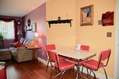 555 Calef Rd unit 7, Manchester, NH 03103 - photo 3