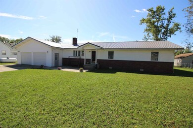 38 W Washington St, Poneto, IN 46781 - photo 2