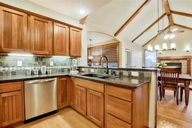 13806 E Camden Chase Ct, Wichita, KS 67228 - photo 7