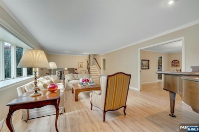 45 Longview Ct, Paramus, NJ 07652 - photo 7