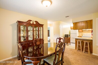 8859 Cavender Dr, Jacksonville, FL 32216 - photo 4