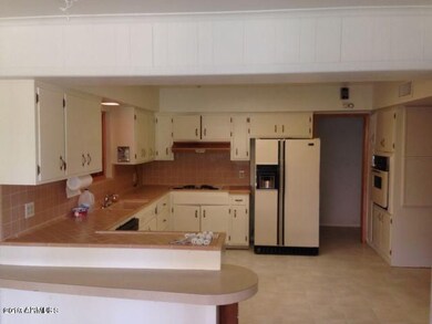 5103 E Calle Del Norte, Phoenix, AZ 85018 - photo 4