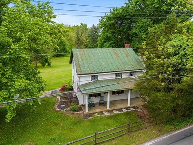 5686 Cetronia Rd, Allentown, PA 18106 - photo 3