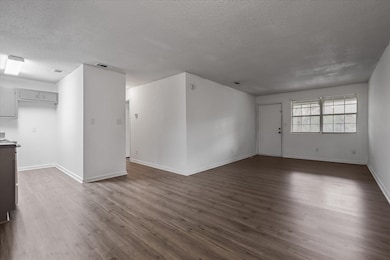 851 Maple St, Chattahoochee, FL 32324 - photo 4