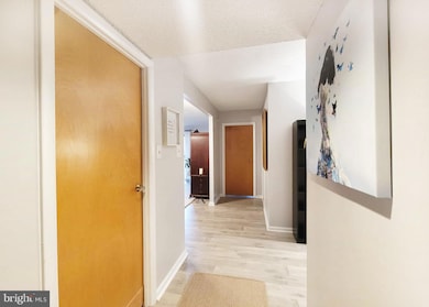 800 Avondale Rd unit 7N, Wallingford, PA 19086 - photo 5