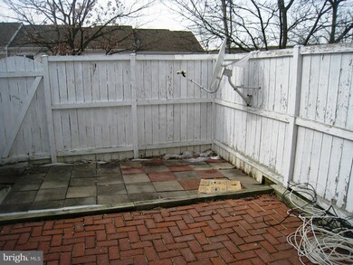 109 Saint Charles Square unit 109, Sterling, VA 20164 - photo 4