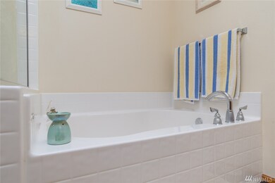 1126 van Ogle Ln NW, Orting, WA 98360 - photo 5