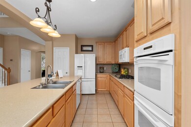 One more view of this fabulous kitchen.  Wow.