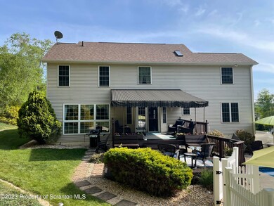 203 Elmwood Dr, Moscow, PA 18444 - photo 3