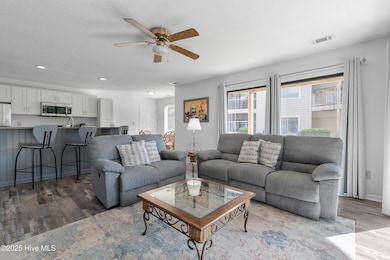 807ColonyPl7A - 15_edited