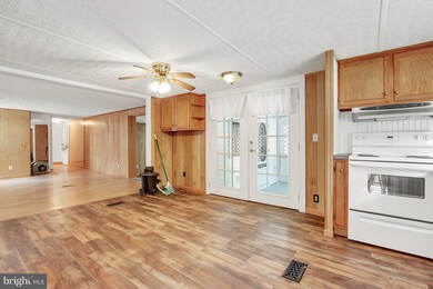 13554 Woodmont Rd, Hancock, MD 21750 - photo 5