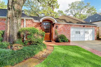 12135 Overcup Dr, Houston, TX 77024 - photo 2