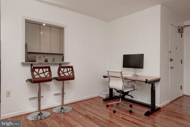 The Cavendish unit 408, Arlington, VA 22202 - photo 5