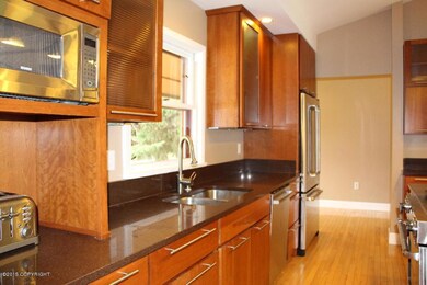 kitchen2