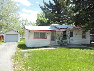 447 Barclay St, Craig, CO 81625 - photo 2