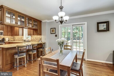 8224 Osage Ln, Bethesda, MD 20817 - photo 6