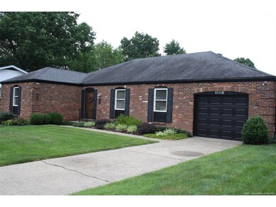 1006 Castlewood Dr, New Albany, IN 47150 - photo 2