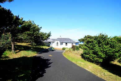 Exterior 3