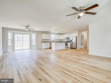 545 Reynolds Rd, Cross Junction, VA 22625 - photo 7