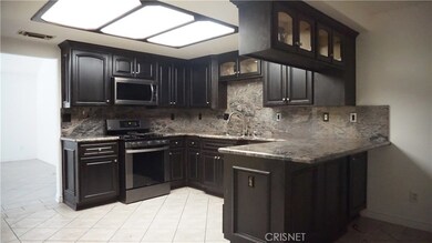 14401 Dyer St, Sylmar, CA 91342 - photo 4