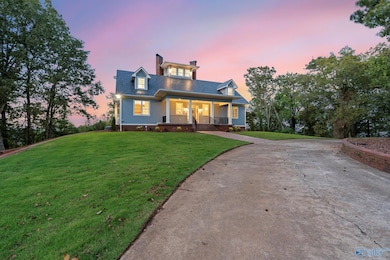 583 Bell Point Rd, Laceys Spring, AL 35754 - photo 2