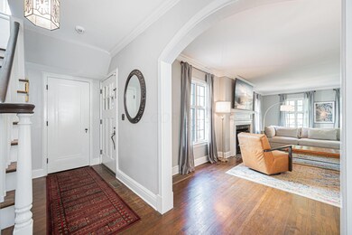8-web-or-mls-2445 Elm Ave-8