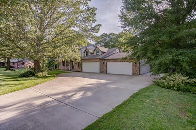 7 Lindenwood Dr, Collinsville, IL 62234 - photo 3