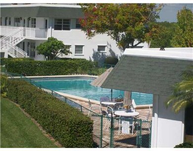 Swimming Pool/Hot Tub/Sauna.