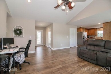 113 Lonehart Ln, Statesville, NC 28625 - photo 7