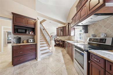 2170 Oak Forest Ln, Palm Harbor, FL 34683 - photo 6