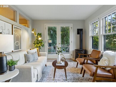 1027 SW Grover St, Portland, OR 97239 - photo 7