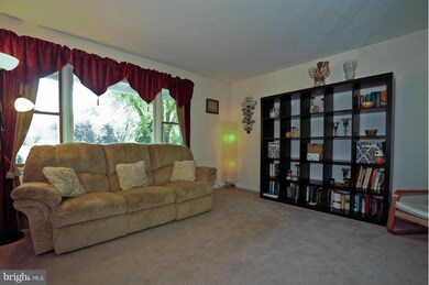 650 Gahle Dr, Westminster, MD 21157 - photo 6