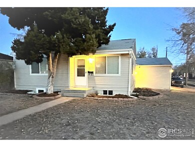 Attractive front entry - light and bright!