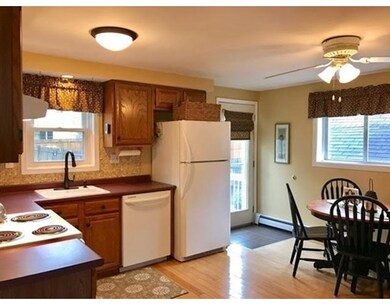 29 Taylor St, Haverhill, MA 01832 - photo 5