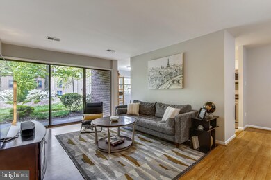 Chestnut Grove Condominiums unit 24, Reston, VA 20190 - photo 6
