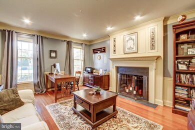 1120 Laurel Dr, York, PA 17404 - photo 4