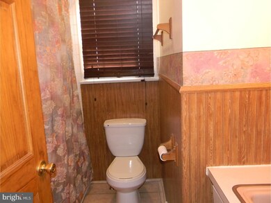 644 S 3rd St, Millville, NJ 08332 - photo 7