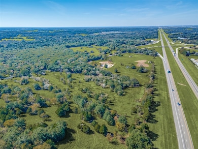 10975 Hiram Rd, Terrell, TX 75161 - photo 4