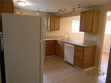 unlisted-address, Columbus, OH 43229 - photo 5