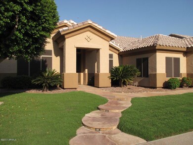 FLAGSTONE WALKWAY