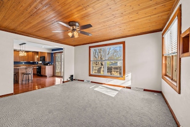 416 W Scott St, Stevens Point, WI 54481 - photo 5