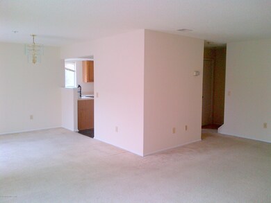 315 Schley Ave unit 15, Toms River, NJ 08755 - photo 4