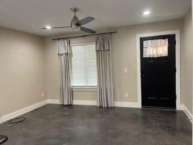 531 W Munson St, Denison, TX 75020 - photo 3