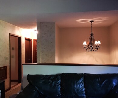 43 Forest Rd, Weare, NH 03281 - photo 3