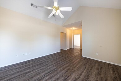 103 Collett Ct, Weatherford, TX 76088 - photo 3