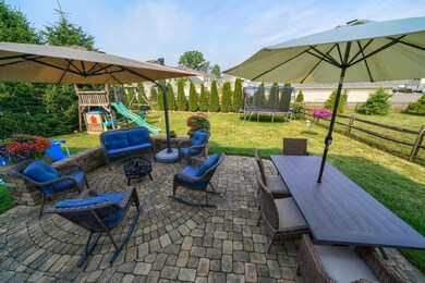 166 Ruby Red Ln (18)